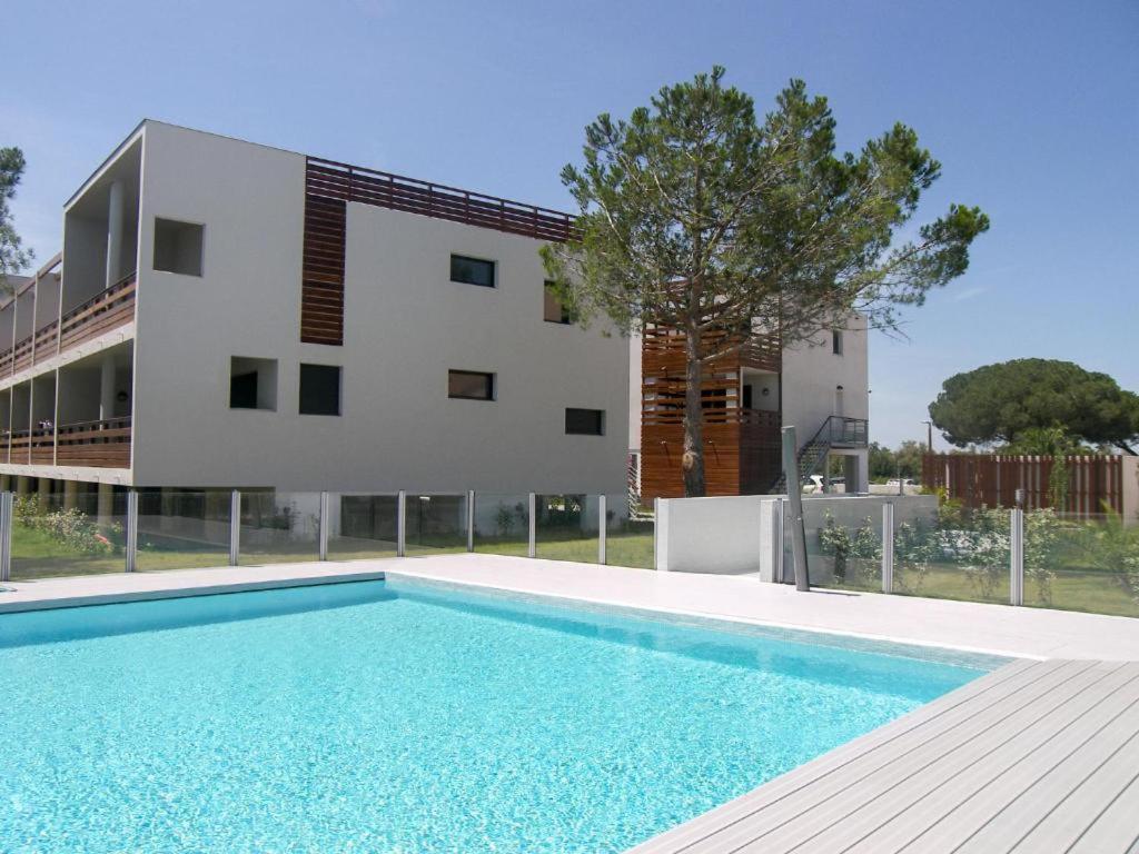 Vert Paradis - Vue Apaisante Sur Golf, Pins Parasols, 2E Etage - 80 M2 Dont Terrasse Avec Pergola, 2 Chambres, 3Et Iles, 3 Clim, Wifi - Piscine, Parking Et Park A Velos, Ascenseur - En Option Linge, Menage - Pistes Cyclables, Mer A Proximite Saint-Cyprien  Luaran gambar